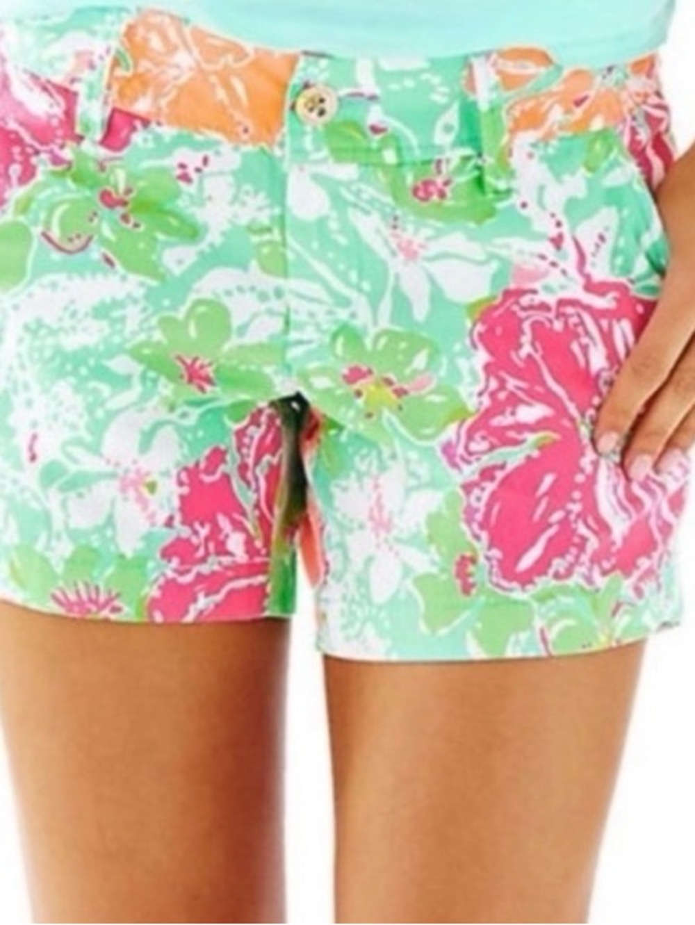 The Callahan Short 
size 14
Lily Pullitzer
Waist 19” Hip 22” Inseam 5” 
14”L